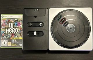 DJ Hero + mixážní pult Xbox 360